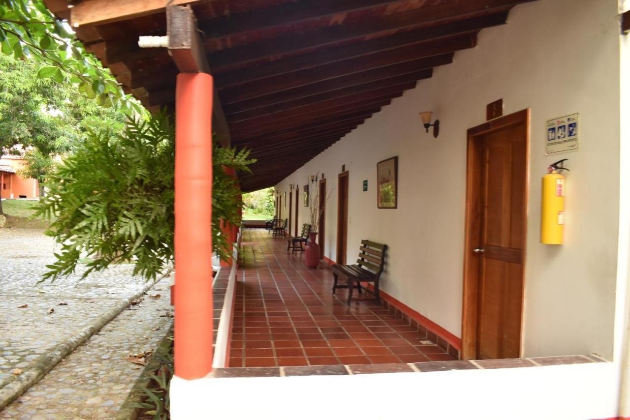 Hosteria Real Hotel Santa Fe de Antioquia Exterior photo